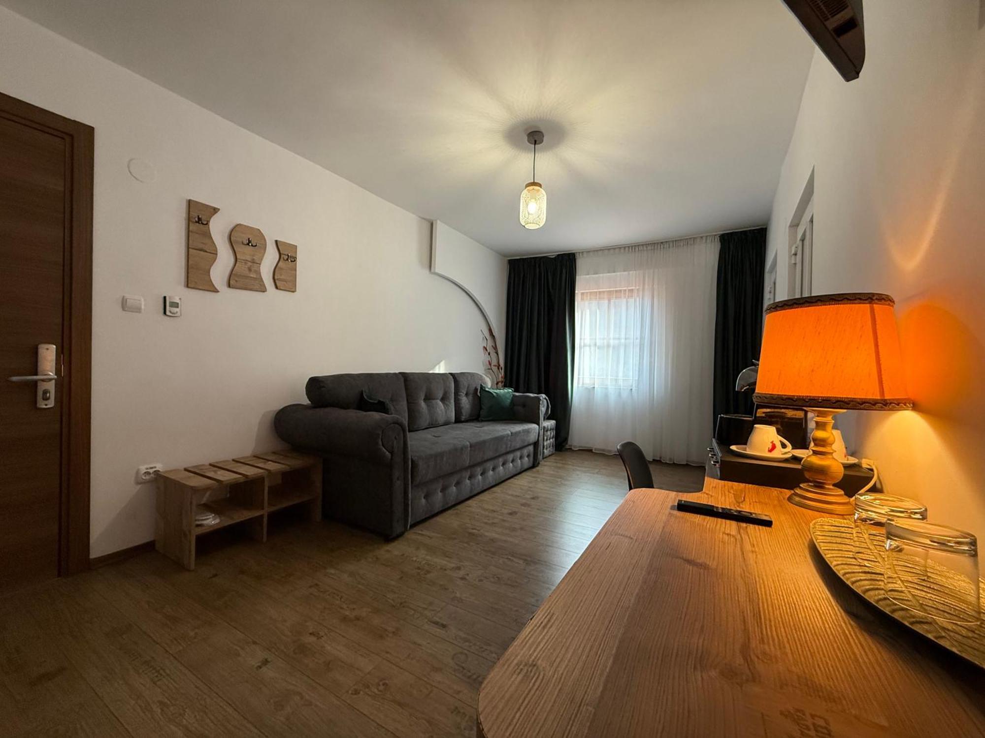 Hotel Conacul Radacinilor Petroşani Esterno foto